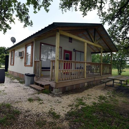 River Bluff Cabins Rio Frio Ngoại thất bức ảnh