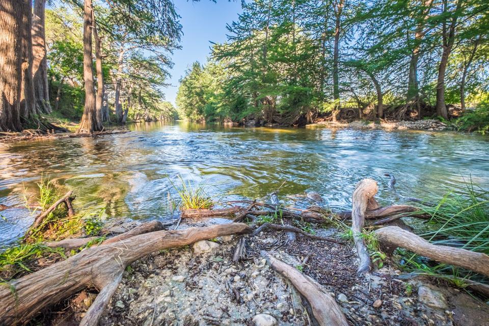 River Bluff Cabins Rio Frio Ngoại thất bức ảnh