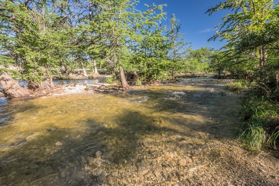 River Bluff Cabins Rio Frio Ngoại thất bức ảnh
