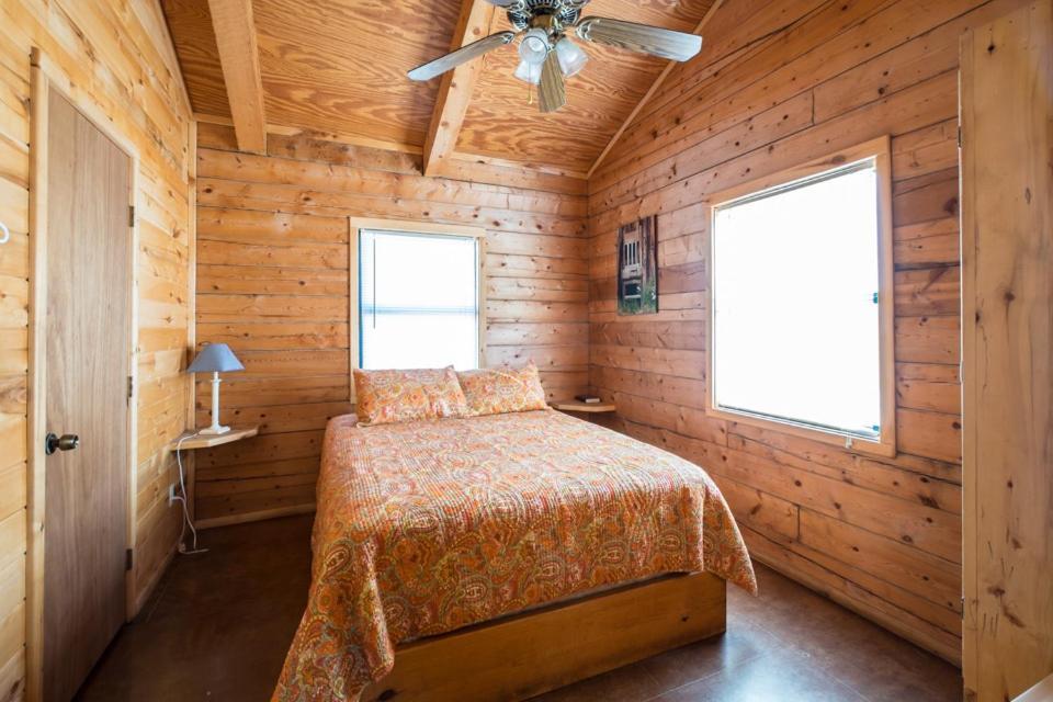 River Bluff Cabins Rio Frio Phòng bức ảnh